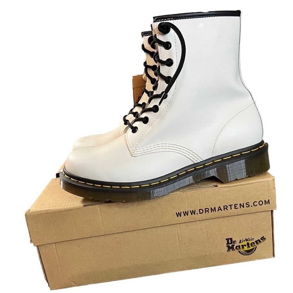 Dr. Martens Women's 1460 Smooth Leather Lace Up Boots, Size 10